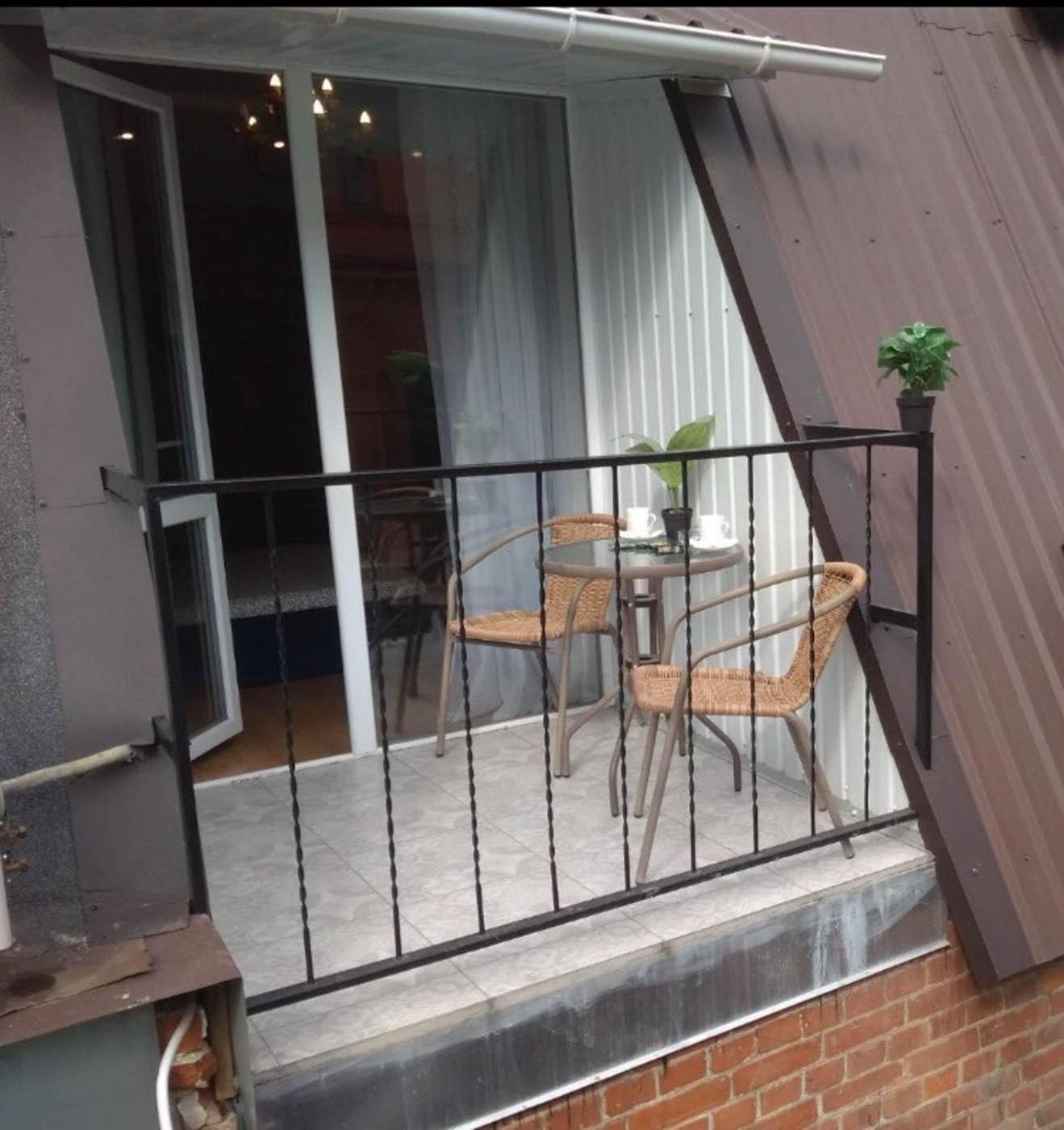 Studio Near Metro Yaroslava Mudroho, Universytet - Mykoly Khvylovoho Str 5-3 Carcóvia Exterior foto