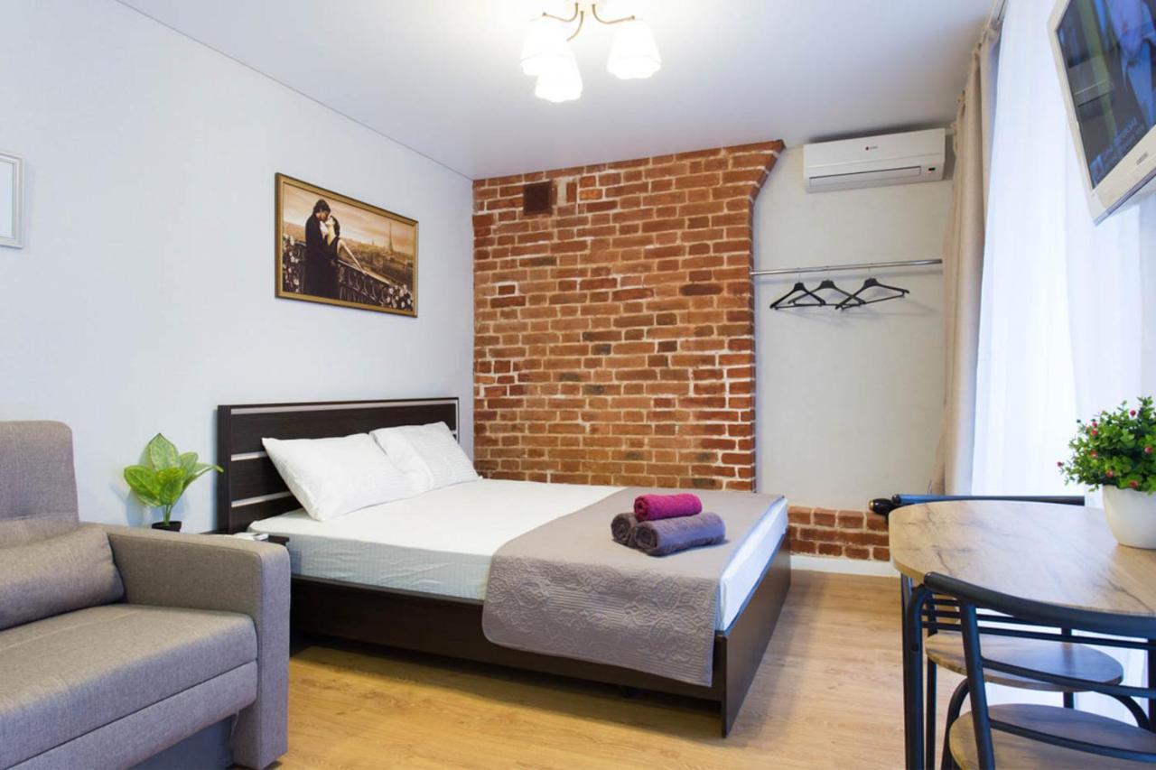 Studio Near Metro Yaroslava Mudroho, Universytet - Mykoly Khvylovoho Str 5-3 Carcóvia Exterior foto