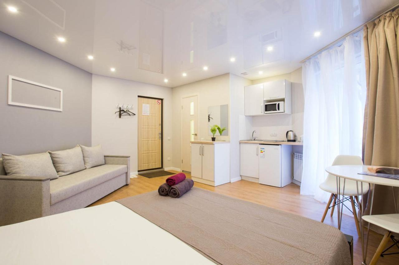 Studio Near Metro Yaroslava Mudroho, Universytet - Mykoly Khvylovoho Str 5-3 Carcóvia Exterior foto