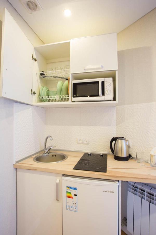 Studio Near Metro Yaroslava Mudroho, Universytet - Mykoly Khvylovoho Str 5-3 Carcóvia Exterior foto