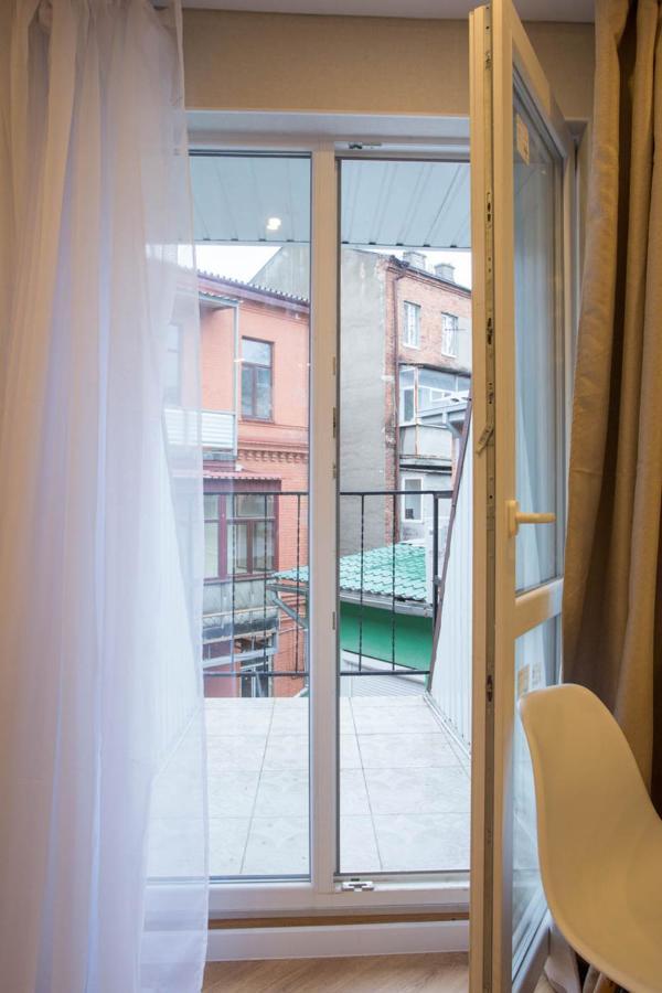 Studio Near Metro Yaroslava Mudroho, Universytet - Mykoly Khvylovoho Str 5-3 Carcóvia Exterior foto