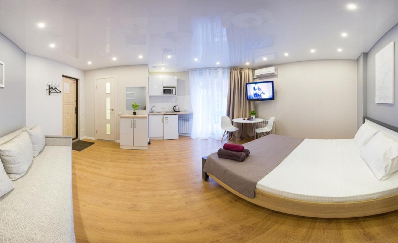 Studio Near Metro Yaroslava Mudroho, Universytet - Mykoly Khvylovoho Str 5-3 Carcóvia Exterior foto